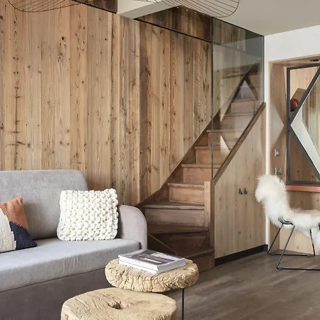 Hotel Grandes Rousses & Alpe d'Huez