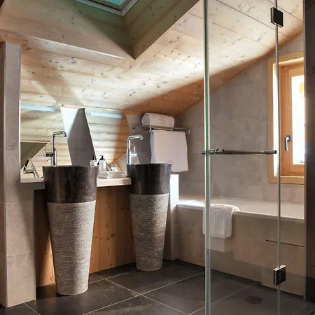 Hotel Grandes Rousses & Alpe d'Huez