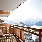 Hotel Grandes Rousses & 5*