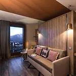 Hotel Grandes Rousses &