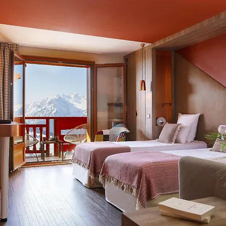 Hotel Grandes Rousses & 5*