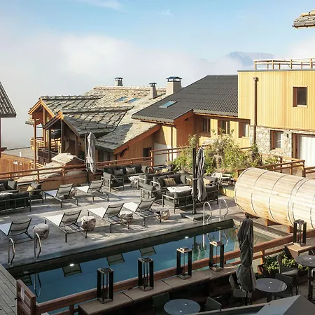 Grandes Rousses & ホテル ラルプ・デュエ