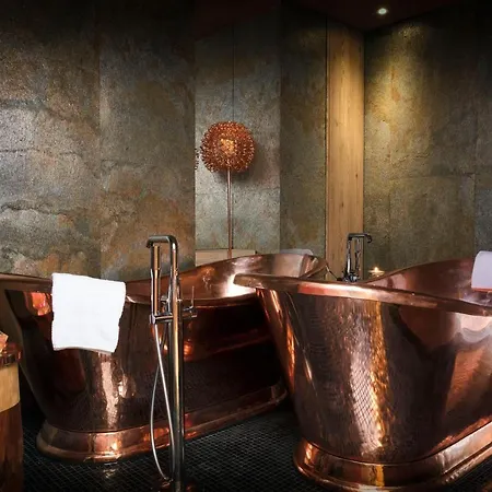 Hotel Grandes Rousses &